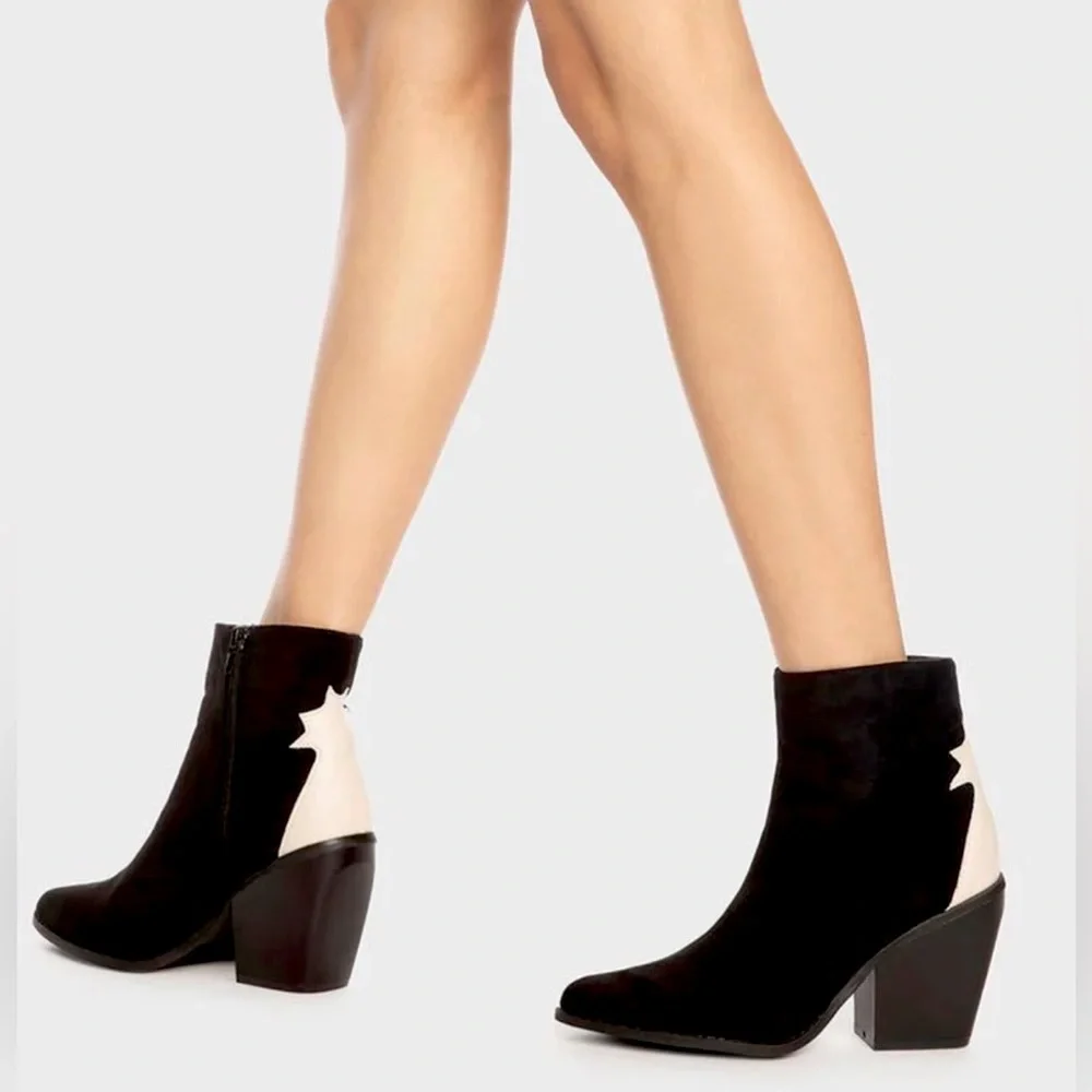 Dolls Kill Velvet Star Sighting Boots Sz. 7.5 NWT *RARE/SOLD OUT* - Picture 2 of 9